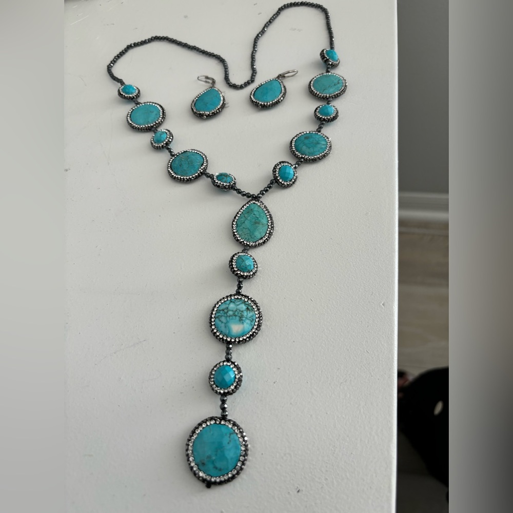 Turqiose Colored Stone Necklace and Earrings Set